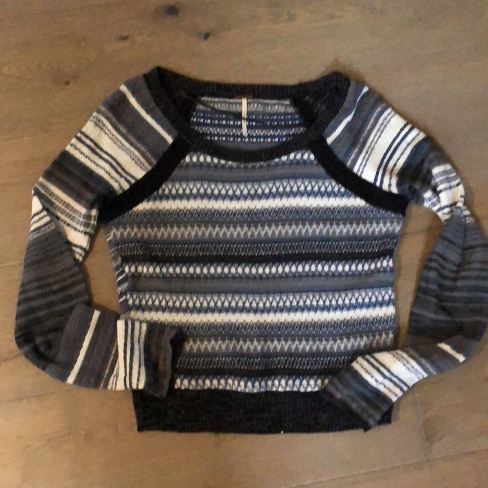 Free People knit top - Size Medium - Picture 4 of 5